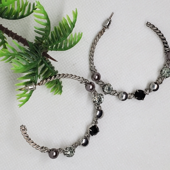 E0223 Silver Coiled Crystal Accent Open Back Hoops - Picture 4 of 8